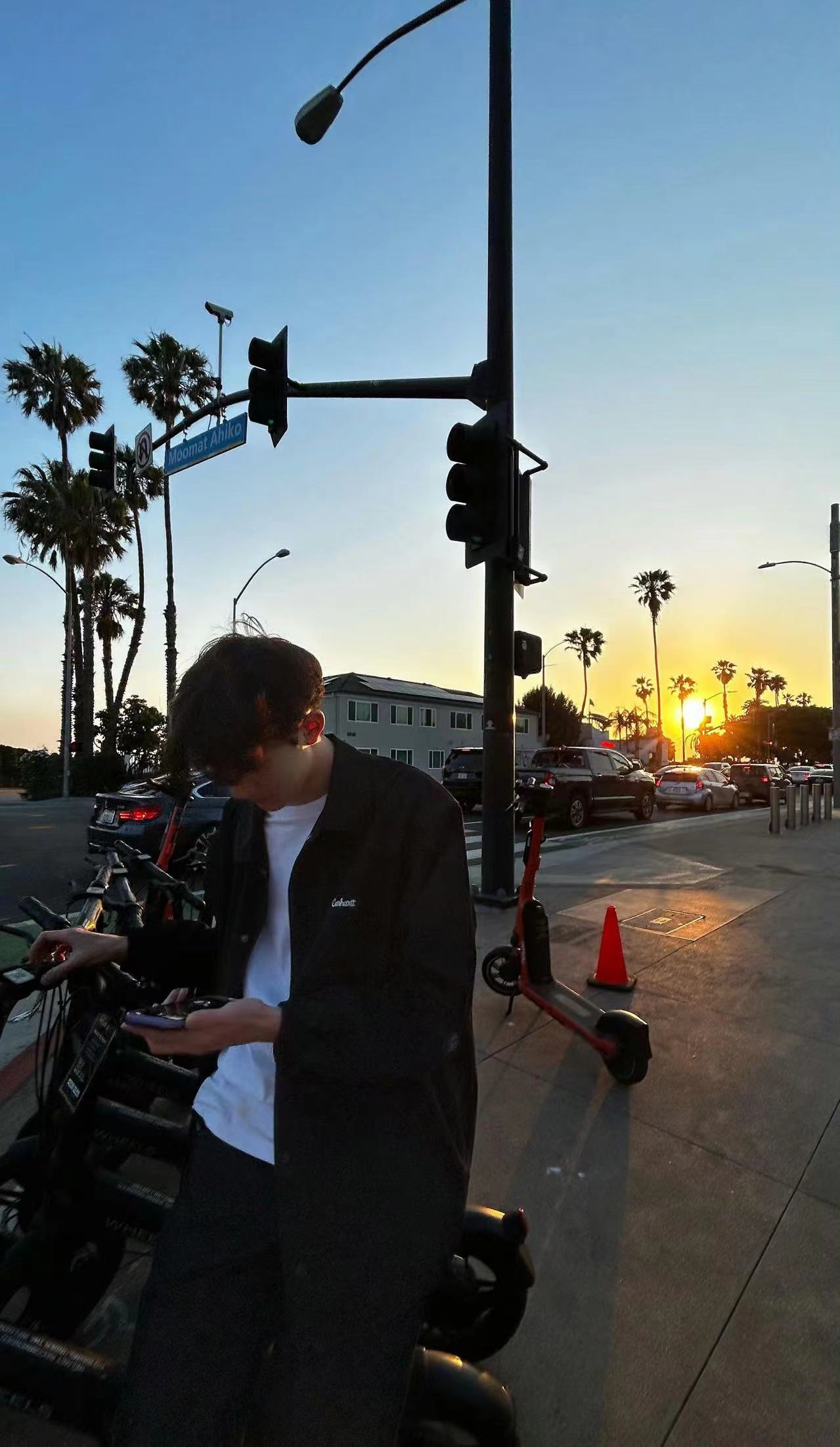 张智霖儿子最新照片,张智霖袁咏仪儿子是混血吗