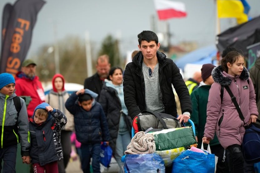 乌难民在波兰发起抗议，拒绝花钱租房，要求长期在宾馆免费吃住