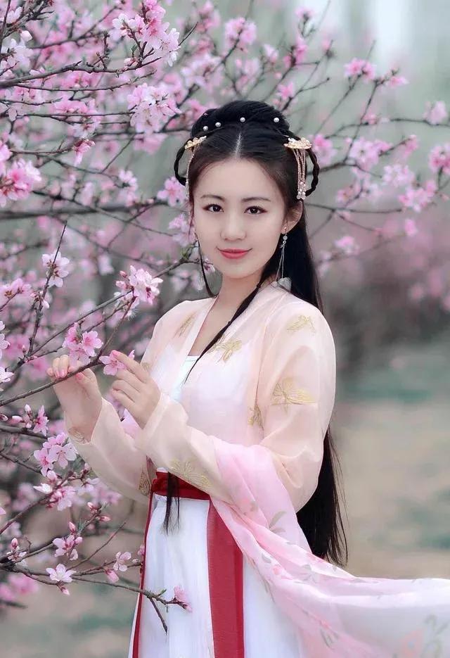 哪个生肖女最受异性欢迎,最容易嫁好夫的生肖女