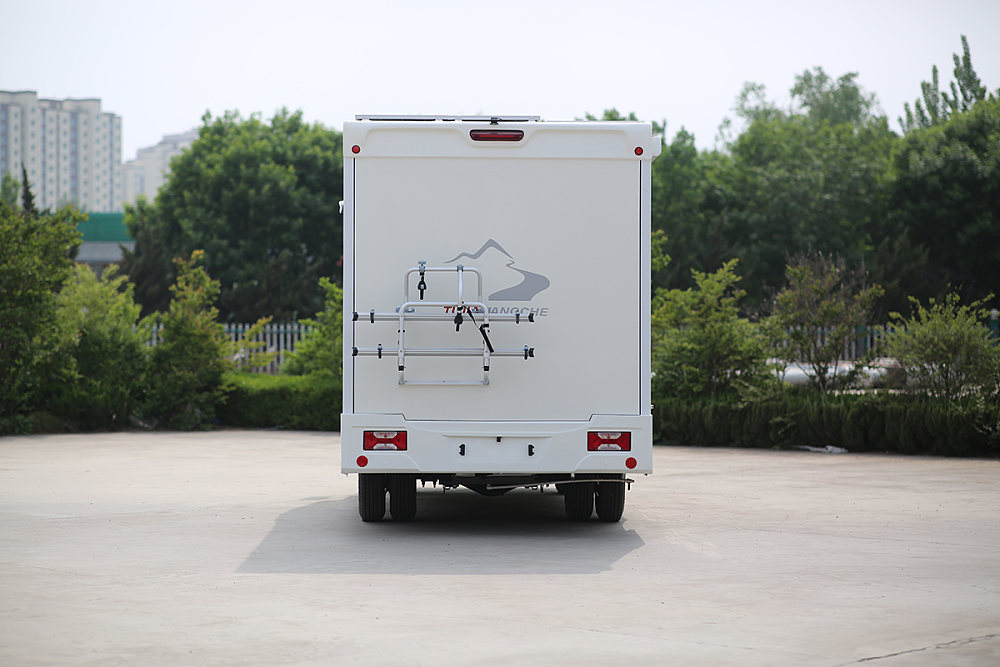 跃进h300国六轻卡4.2米厢货多少钱,不到30万的大型豪华房车