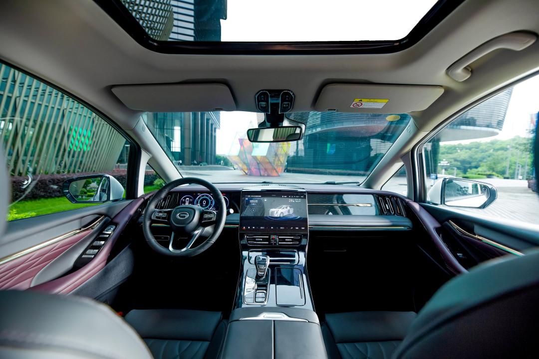 全新传祺m8大师版有白色内饰吗,全新传祺m8大师版