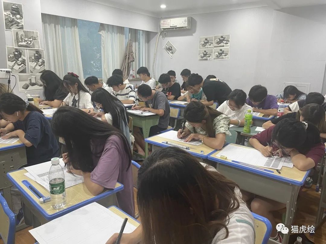 鐚檸缁樼敾,鐚檸鎵嬬粯