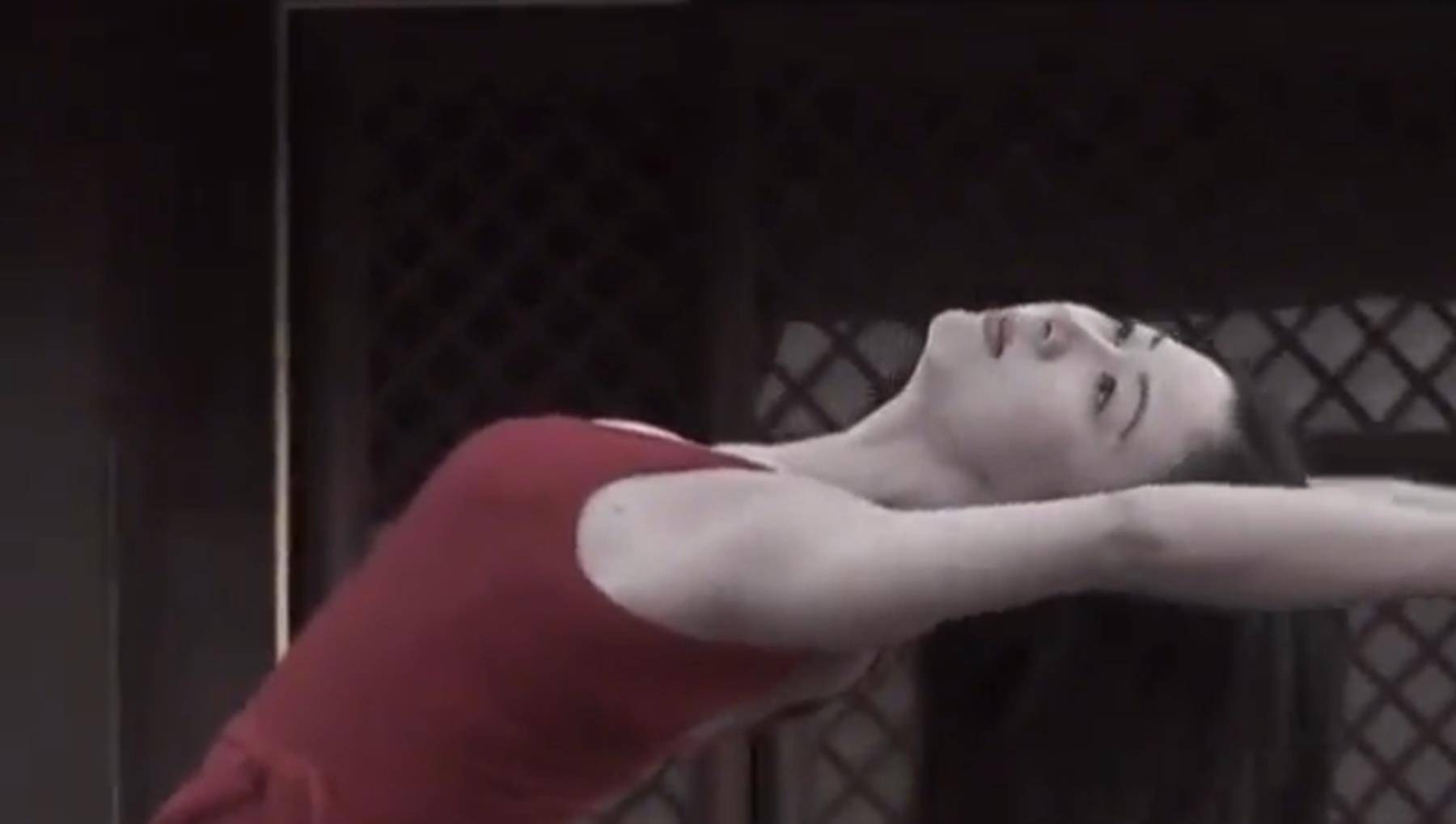 19年后再看汤加丽,为艺术献身成史上第一位人体模特,她做错了