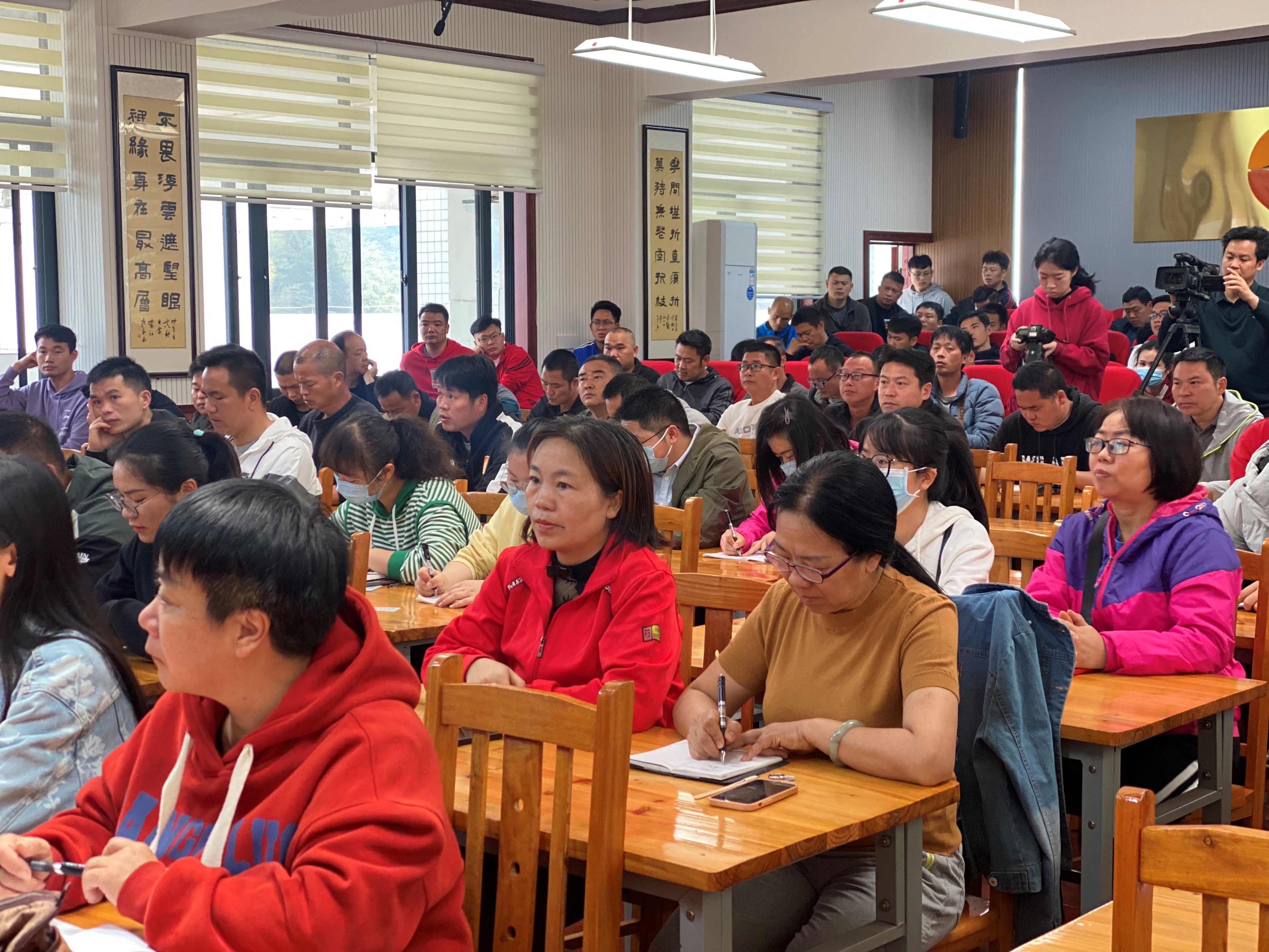 应急救护员培训班通讯报道,应急救护培训班倒计时