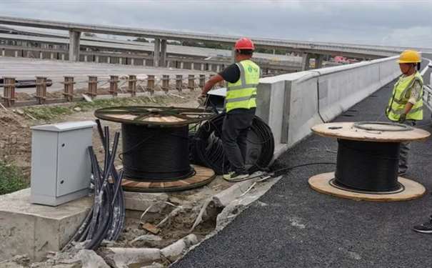 娆у瓪鍏夌數閫氫俊,娆у瓪鍏夌紗