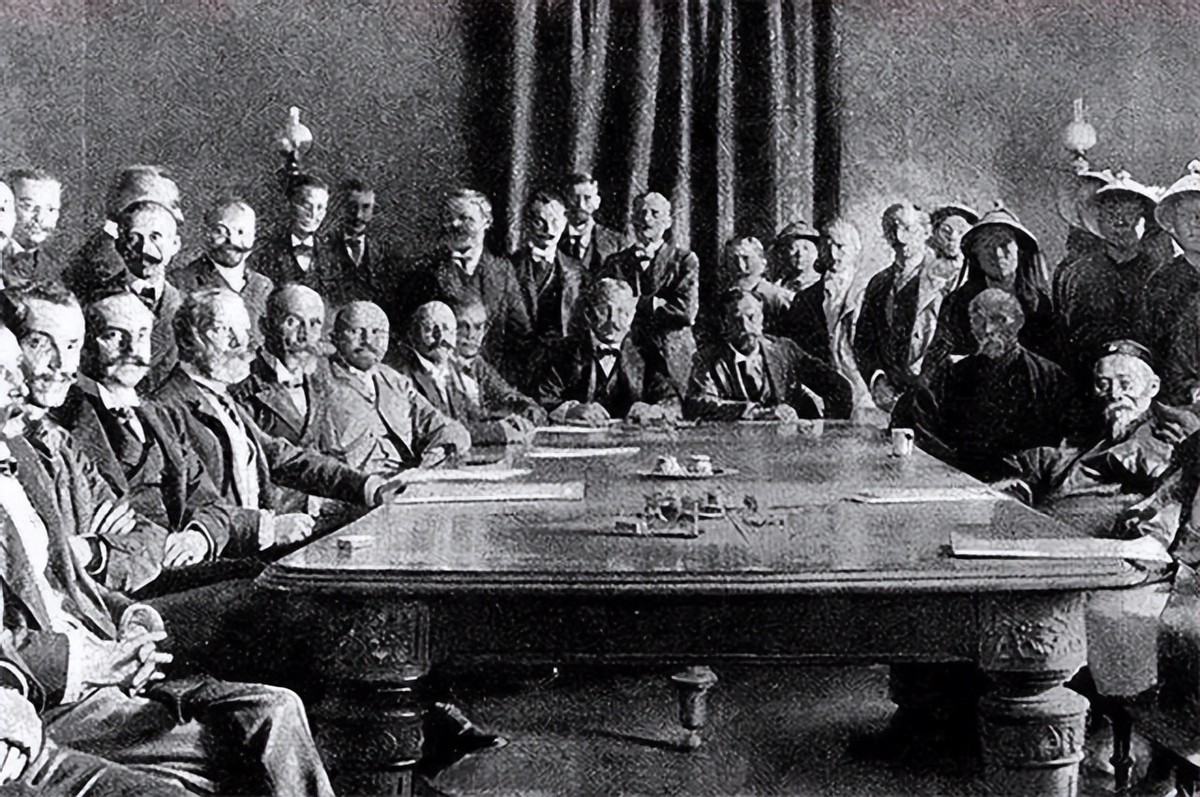 西方列强为什么没有直接消灭清朝,清朝那么弱为什么没有让列强瓜分