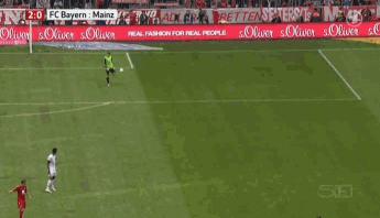 男足战术笑死对手,中国男足爆笑名场面握手