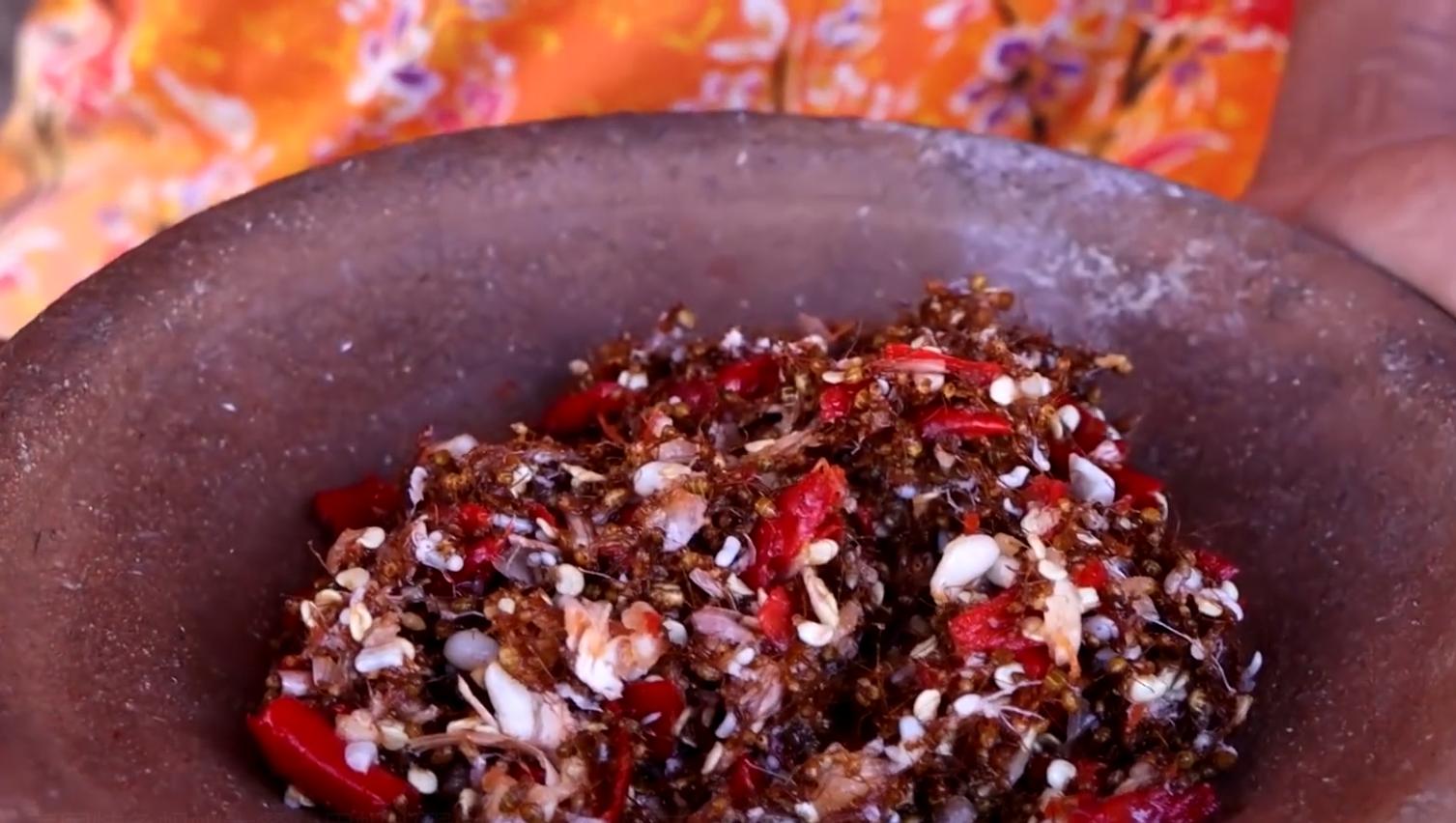 泰国蚂蚁大餐,泰国蚂蚁蛋的吃法