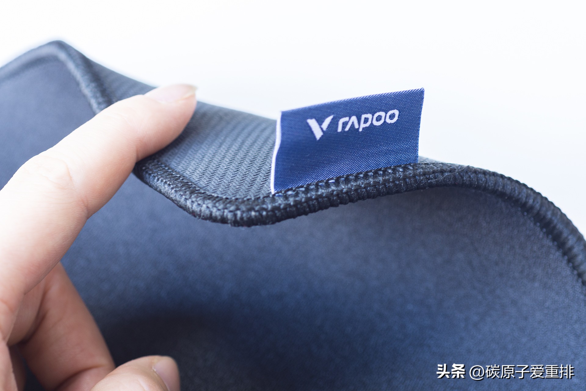 雷柏vt300鼠标游戏模式和普通模式,雷柏鼠标vt9pro和v300哪个好