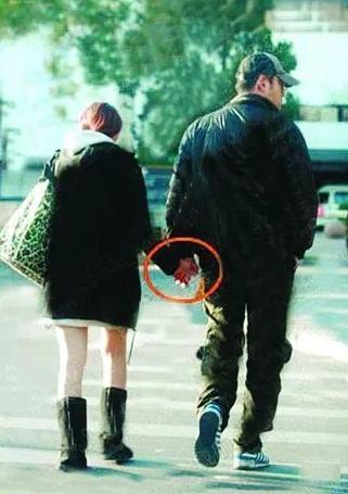 伊能静哈林蔡康永,采访哈林讲述和伊能静恋爱过程