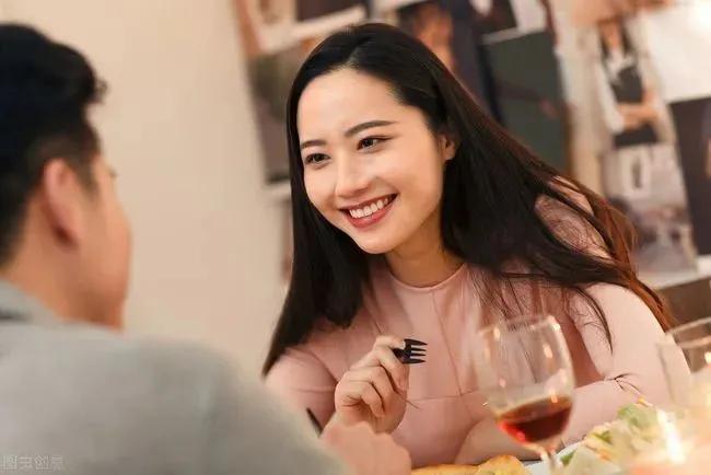 十年前相遇相识相知是一种缘分,致我们十年的缘分到头