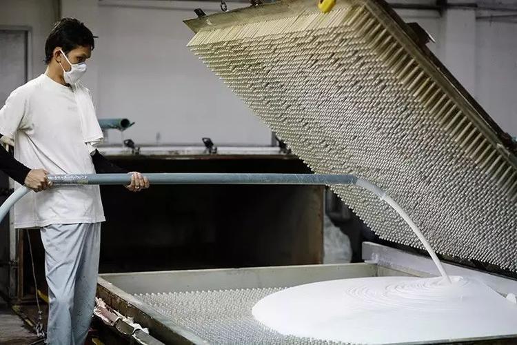 负离子乳胶枕是忽悠吗,冷知识乳胶枕到底是不是智商税