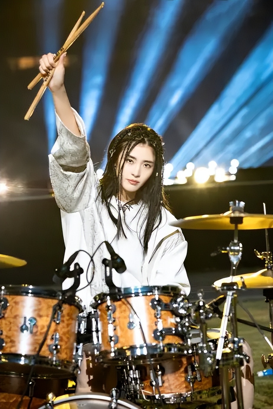 赵丽娜个人资料足球,赵丽娜个人资料