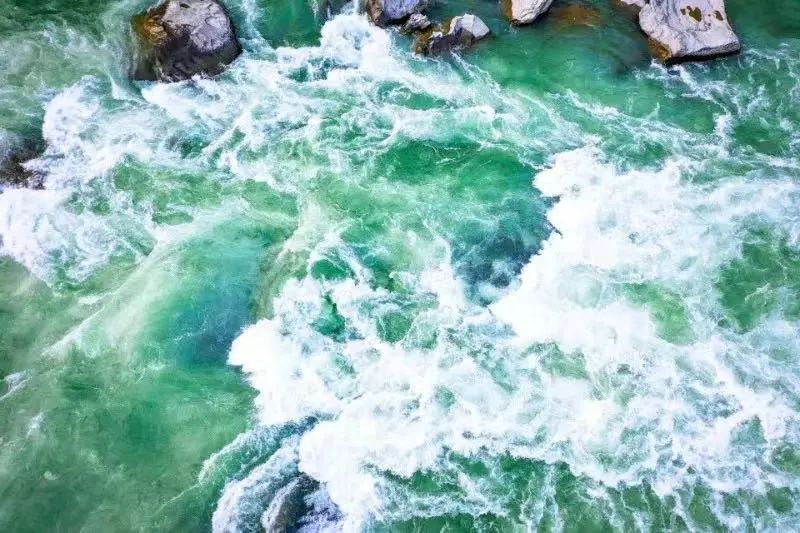 有一种叫云南怒江的生活,怒江大峡谷野水漂流