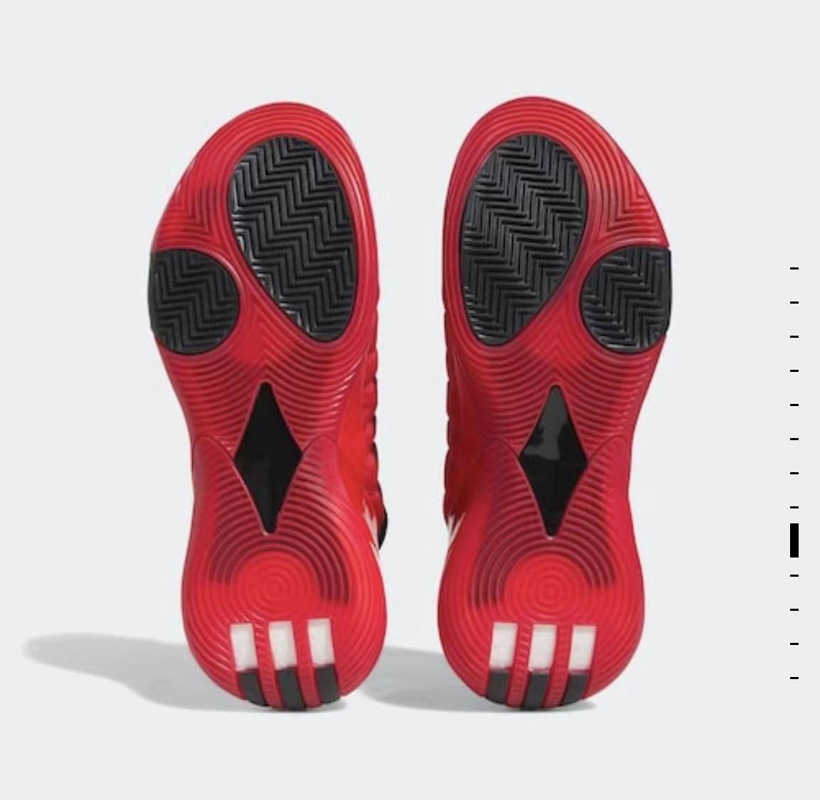 快过年了该买什么鞋,最适合过年入手的性价比超高球鞋