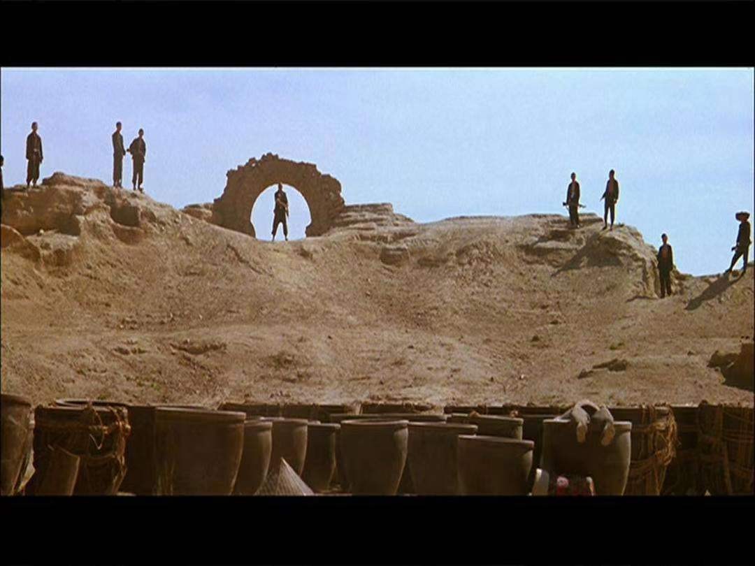 余占鳌真的是莫言的爷爷吗,莫言小说红高粱余占鳌结局