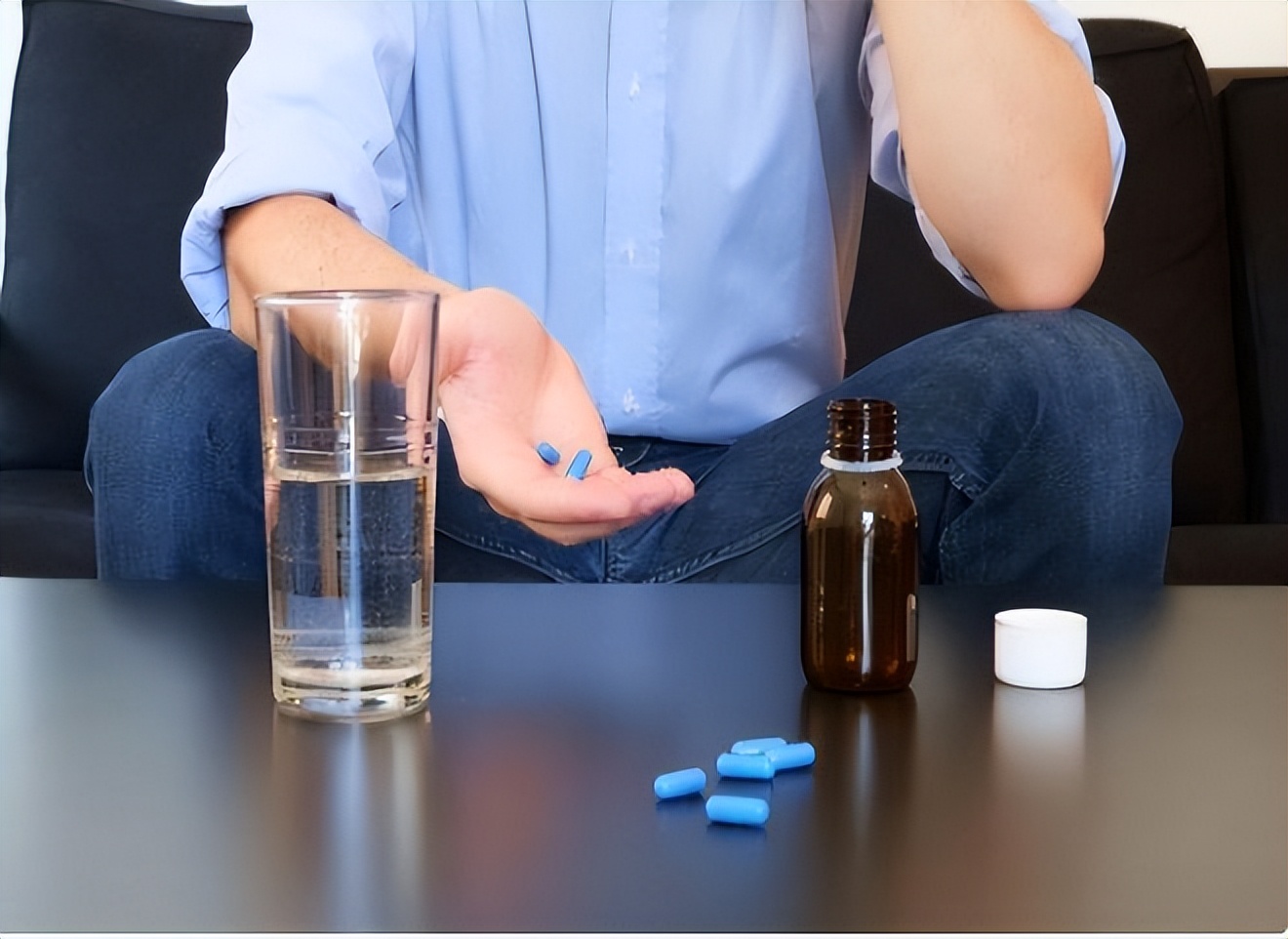 男性性功能会随年龄逐渐减退?哪些原因导致?阿伐那非可有效改善