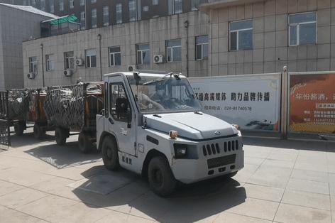 享受专车接送待遇,你的行李