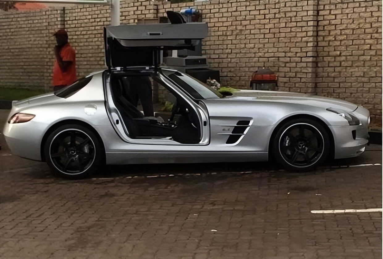 阿根廷梅西有什么荣誉,阿根廷球员豪车