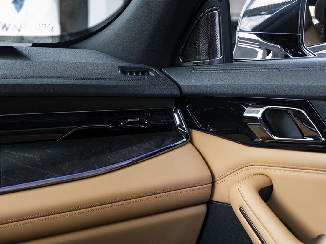 传祺gs8和领克09哪个发动机好,传祺gs8对比领克09