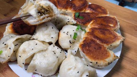 水煎包要想好吃，关键记住这两点，底部金黄，蓬松柔软，馅料鲜美