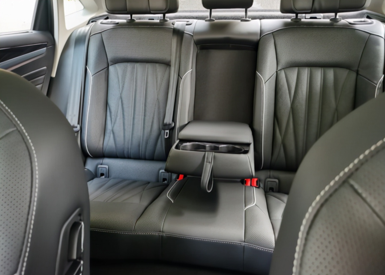 帕萨特的真实油耗,大众帕萨特一个月油耗多少