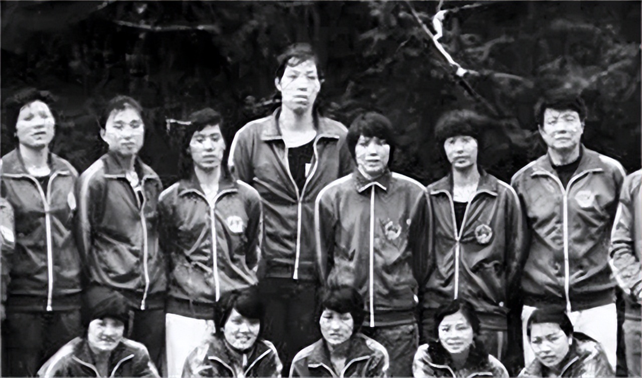 女篮队员陈月芳生平,中国女篮前中锋陈月芳身高