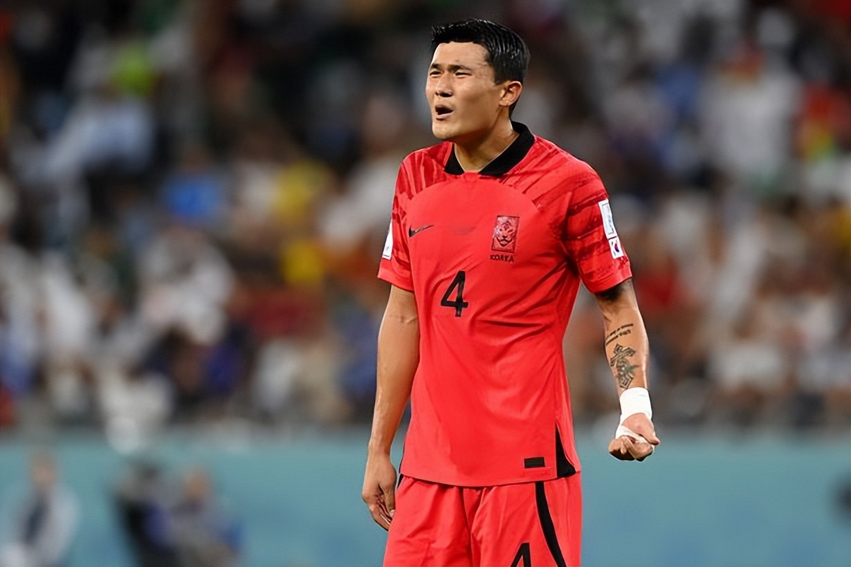 曼联看上英格兰铁腰,妖锋铁卫