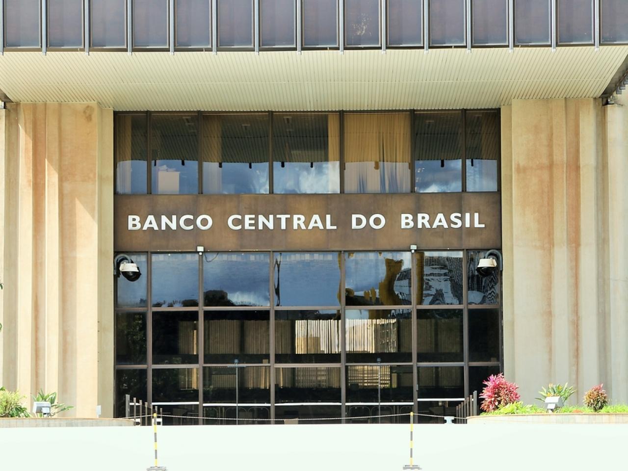 巴西宣布与中国直接本币结算意义,巴西为什么向中国靠拢