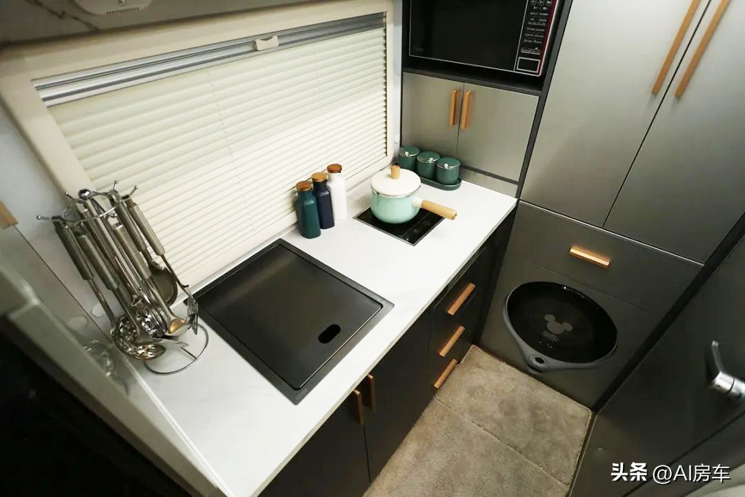 长安4500改装房车全过程视频,长安小房车亲民版7.98万起