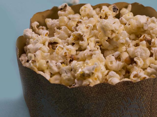 十首经典春节诗词陪你欢喜过大年,人民日报推荐春节诗句50首