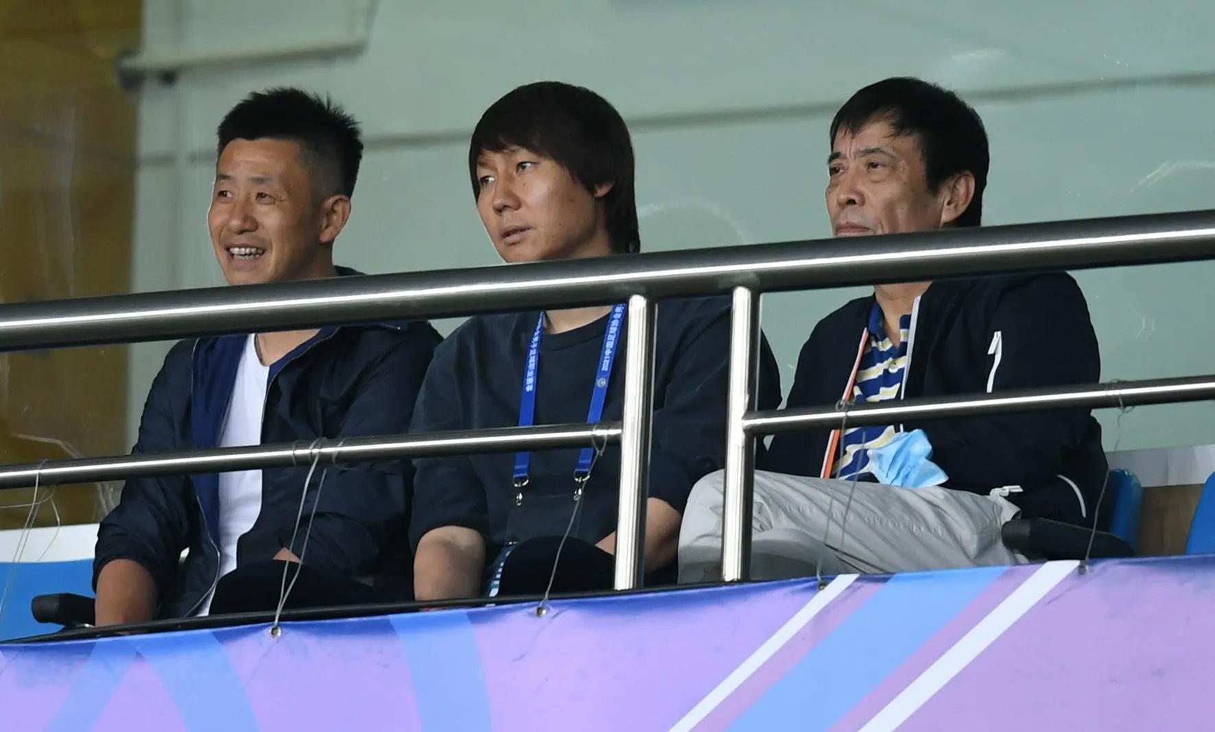 李铁案有新消息，传闻门将张鹭被抓，中国足球能否借机走出低谷