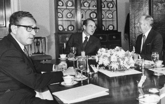 中美回顾三十年,中美近20年总体的变化对比和感悟