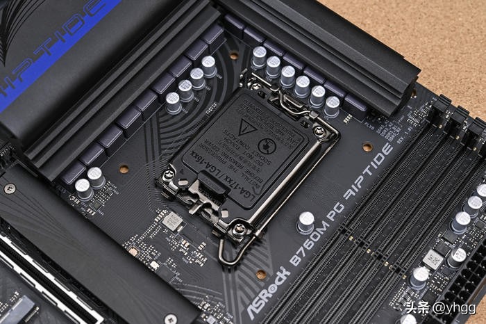 拆解华擎b760m,华擎b760m配合显卡