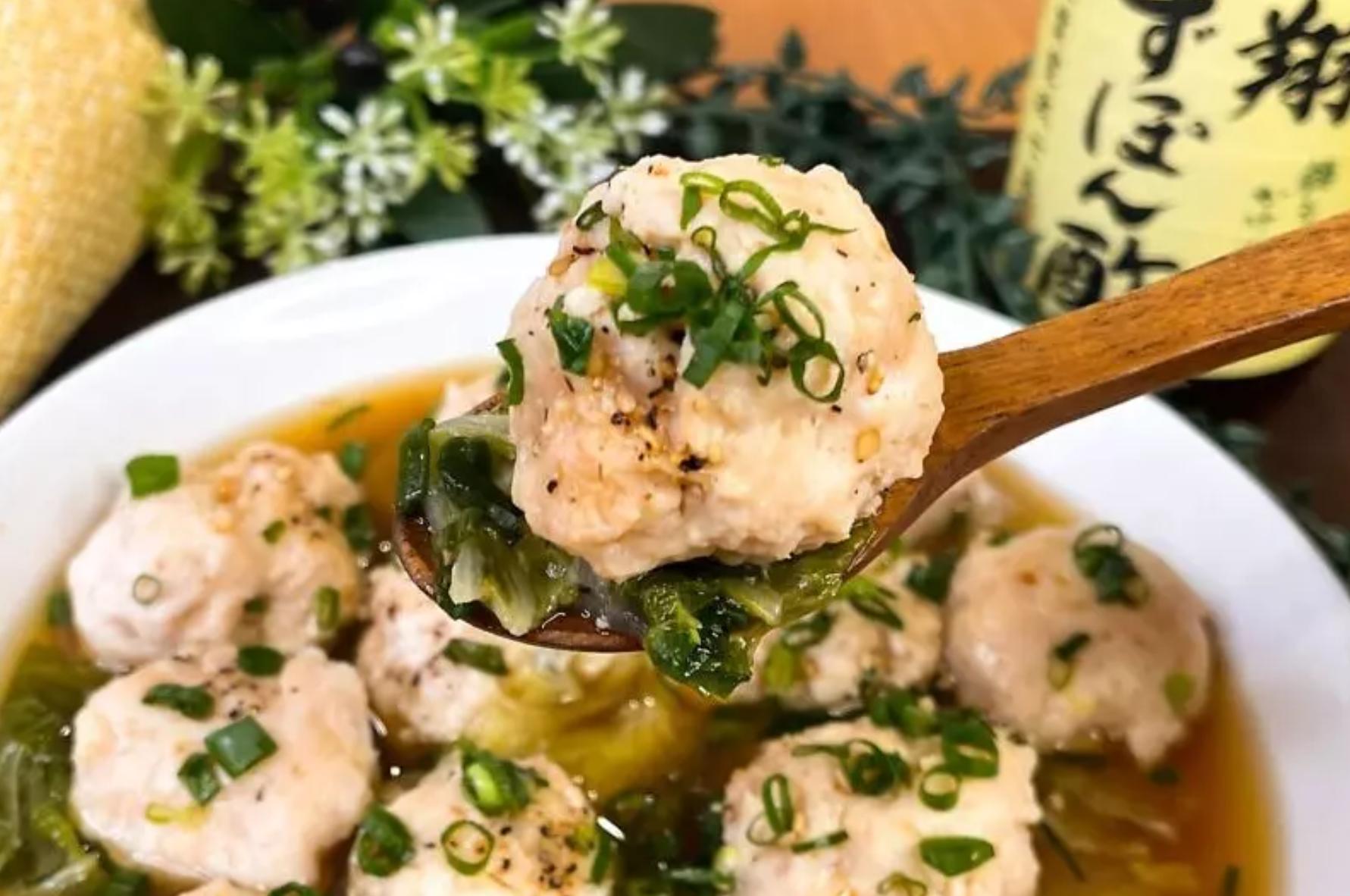 白菜蒸肉丸子正宗做法,清蒸大白菜绞肉