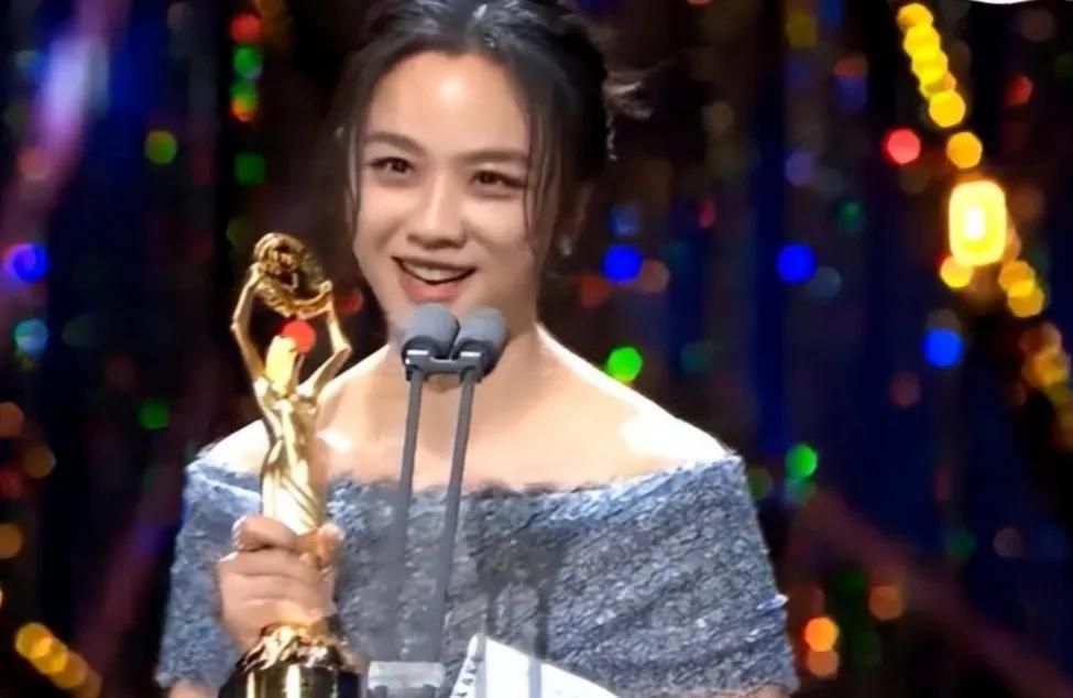 汤唯还在内娱发展吗,汤唯错失全满贯