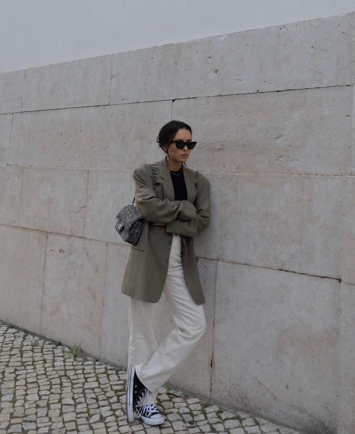 既好看又百搭的帆布鞋,回力帆布鞋适合多大年纪人穿