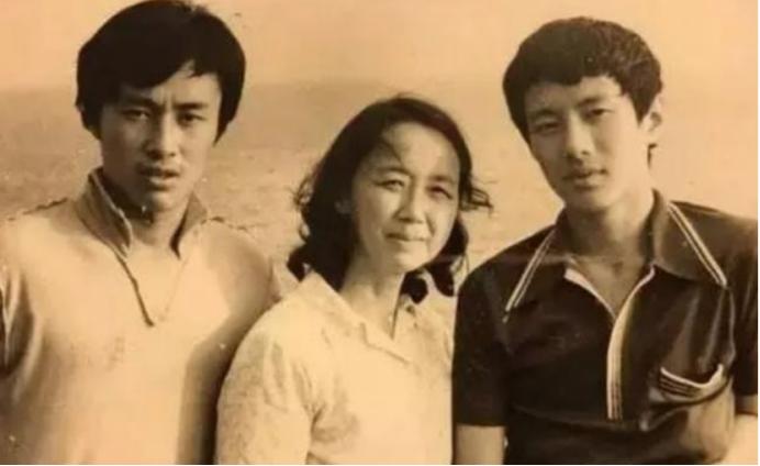 刘芸为何能驯服郑钧,郑钧为什么要叫刘芸前妻