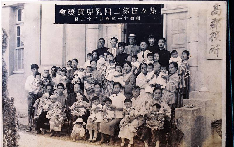 纳粹时期的老照片,纳粹老照片犹太妇女