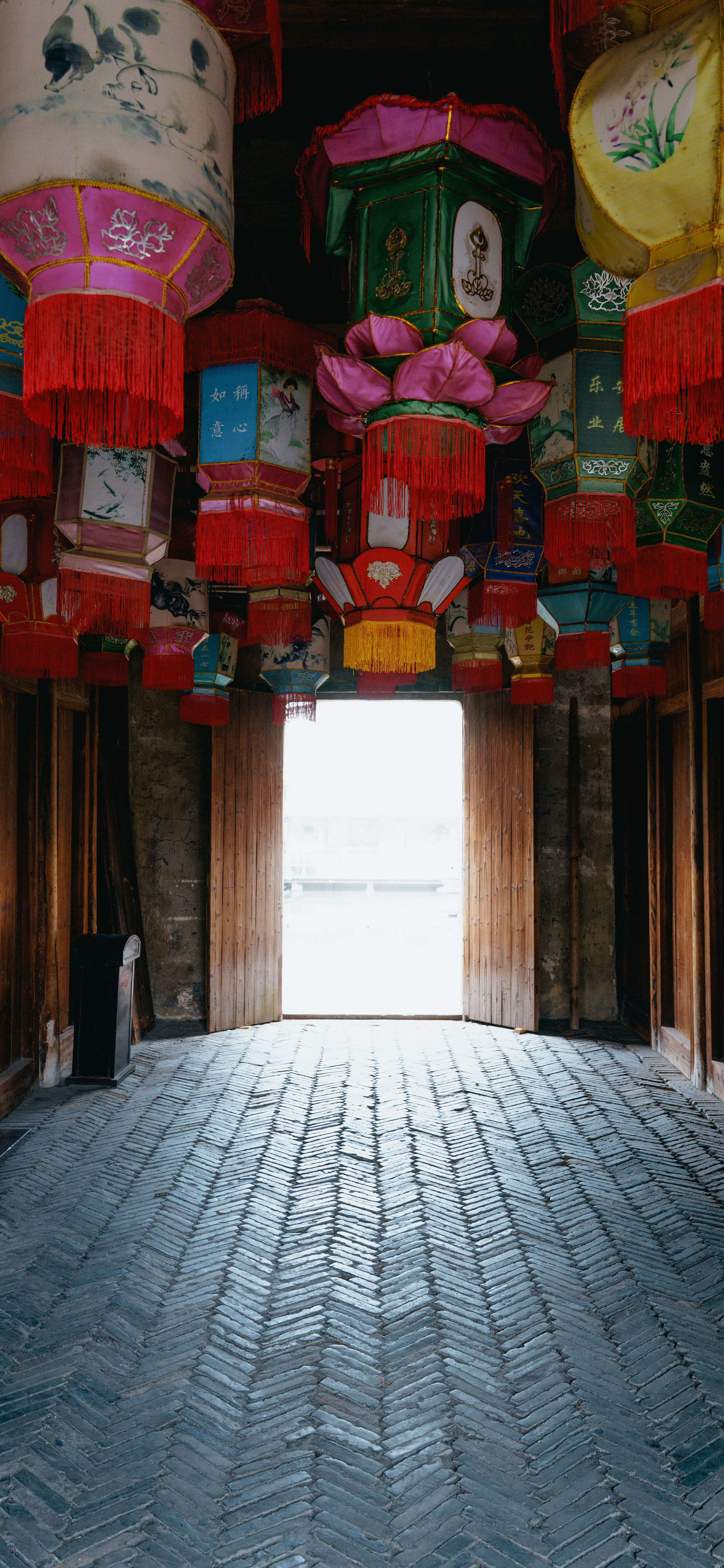 鲜艳大气美丽的护眼建筑手机壁纸,阳光建筑高清壁纸4k全屏