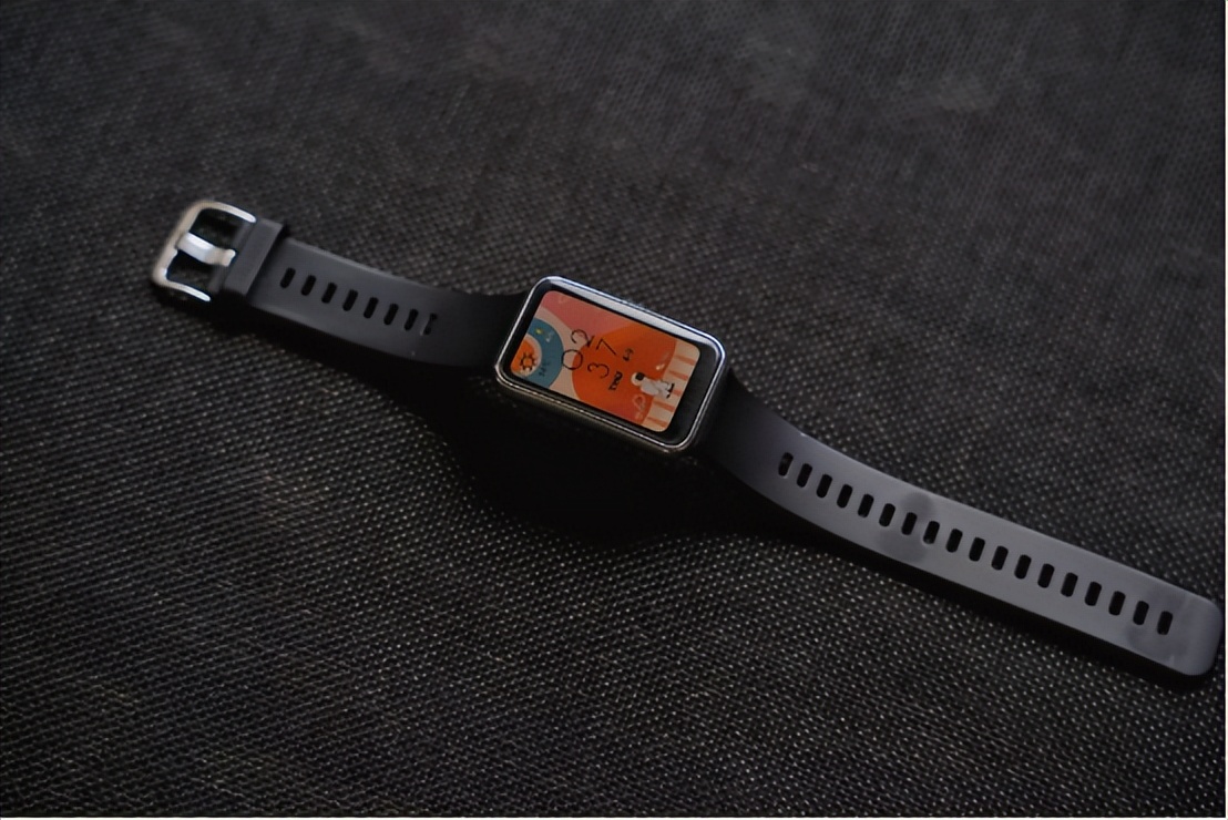 出门必备的10个好物推荐,出门必备10件好物一个包