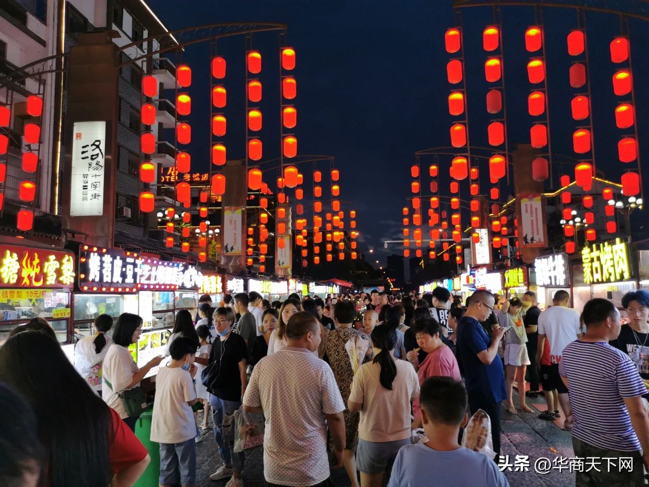 摆摊卖小吃真实月收入情况,新手摆摊卖小吃一个月真实收入