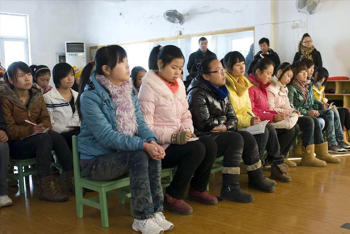 学前教育专业前景分析简短,学前教育成为热门专业的原因