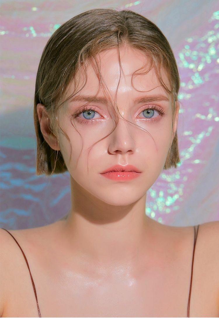 21岁德国模特凭“精灵美貌”火遍亚洲，却突然失踪？牵出黑暗内幕