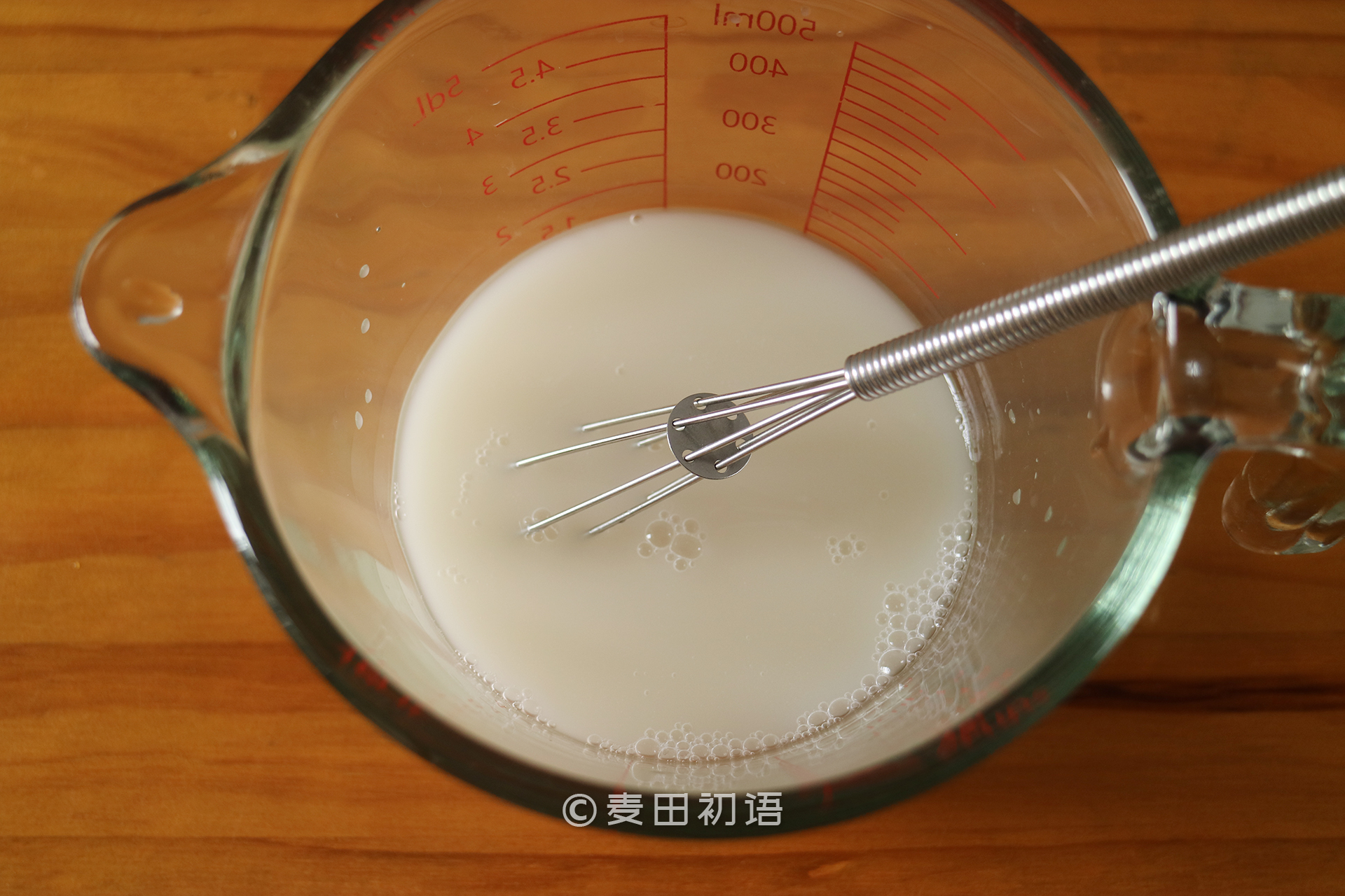 安琪半干酵母和干酵母有啥区别,鲜酵母和半干酵母哪个贵