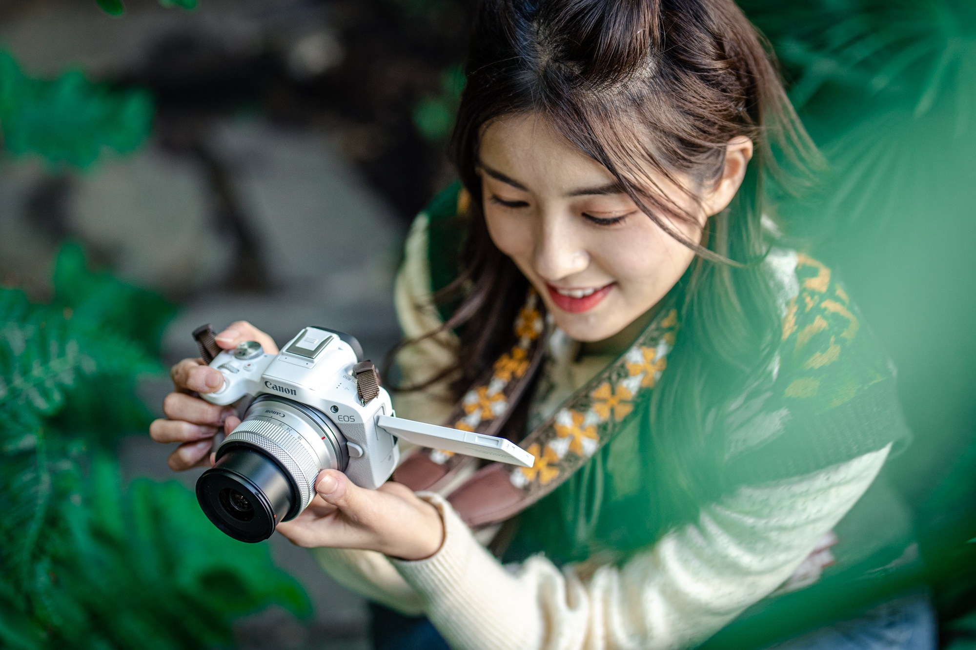 佳能eosr50详细介绍,佳能EosR50优缺点