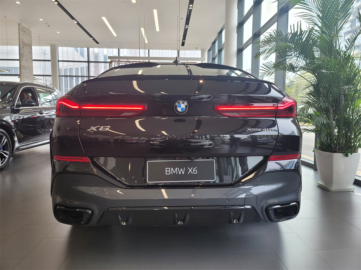 落地超86万！22款宝马X640i尊享型M运动套装实拍，3.0T爆333马力