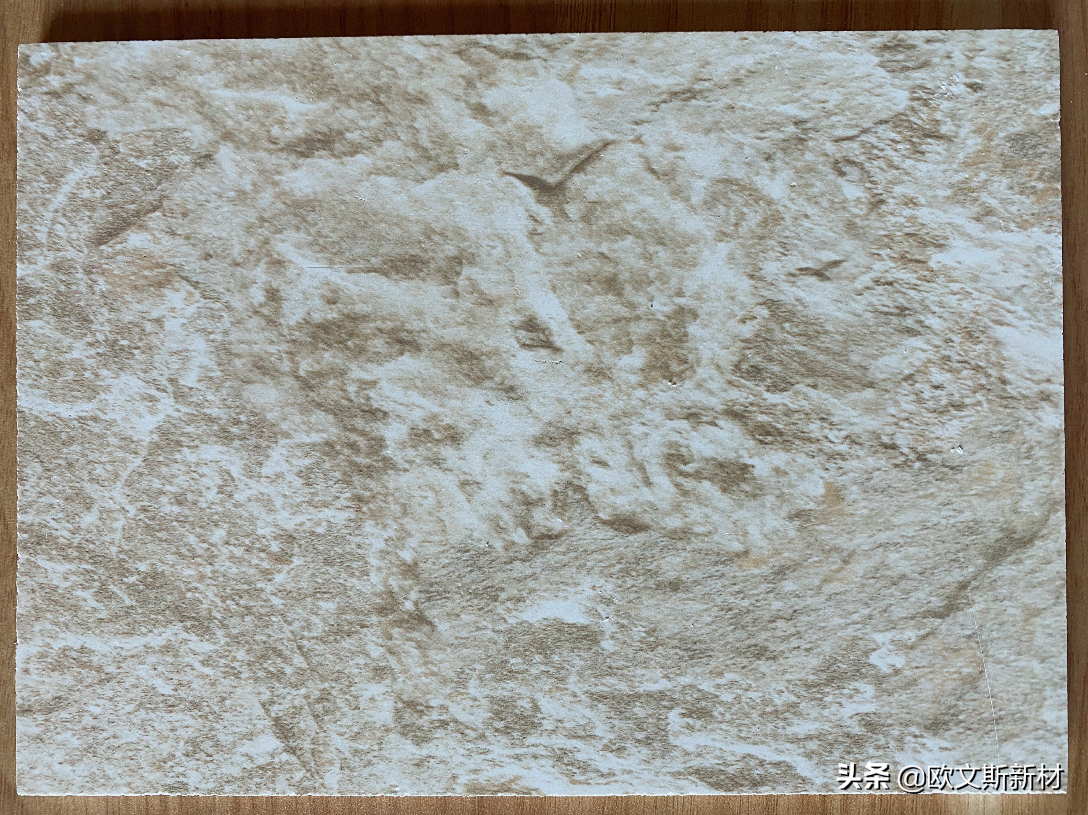 目前市场上低端瓷价格,轻瓷多少钱一平