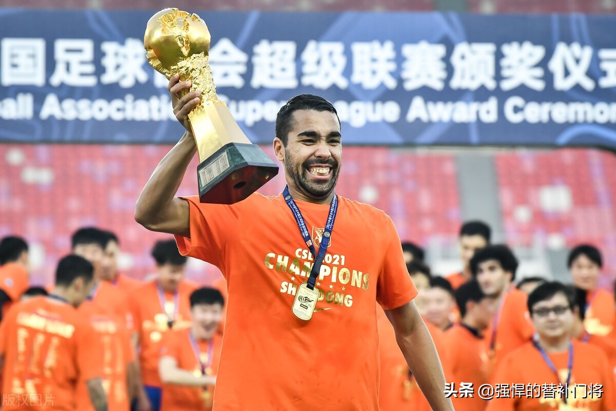 20岁留洋新星球员,曾经来中国试训的足球巨星