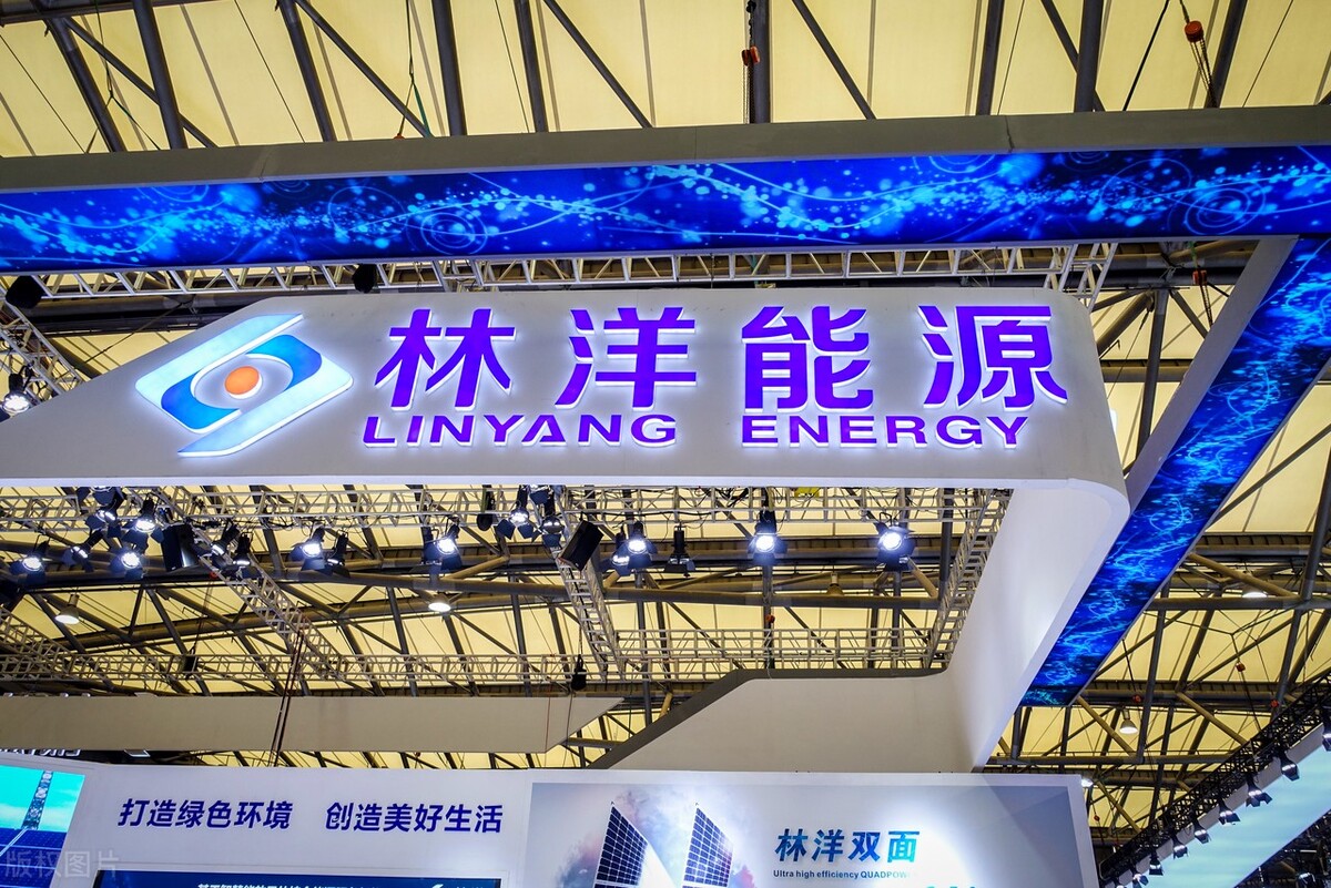 2021被严重低估的光伏龙头,光伏板块的十大龙头股票排名榜